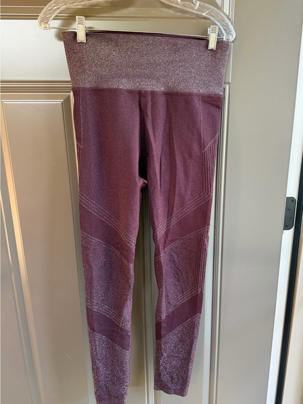 Athleta Burgundy Shimmer Twilight Seamless High-Waist Leggings, Size L